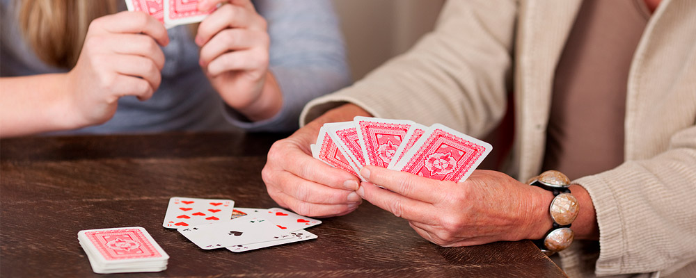 juegos_carta_en_familia